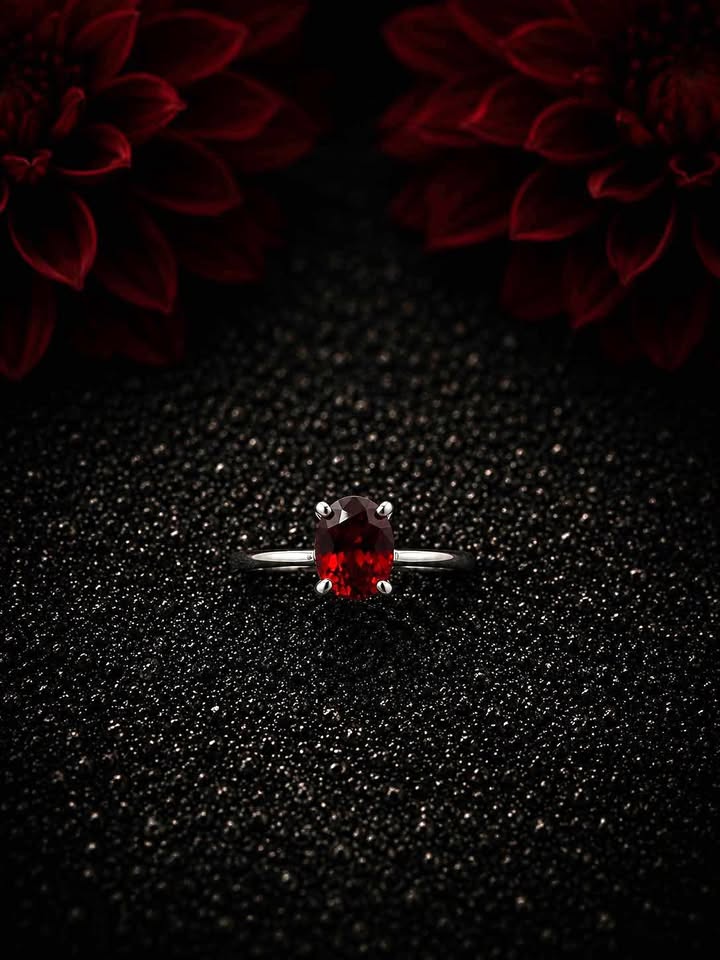 Stunning Red Garnet Ring